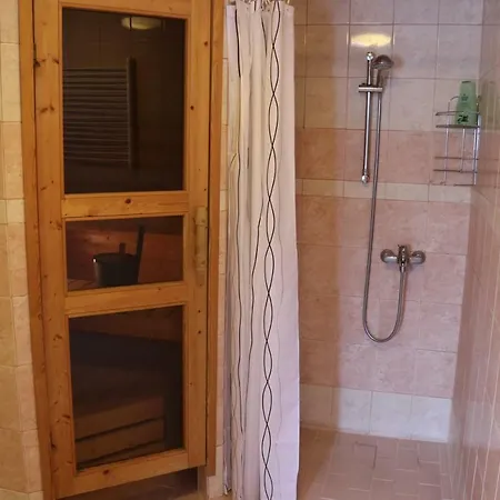 Simon Tupa Casa de Campo