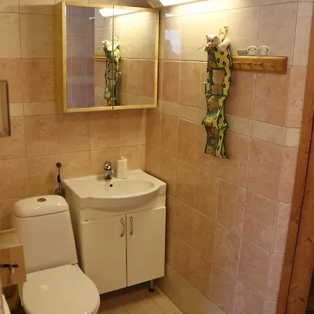 Simon Tupa Lantställe